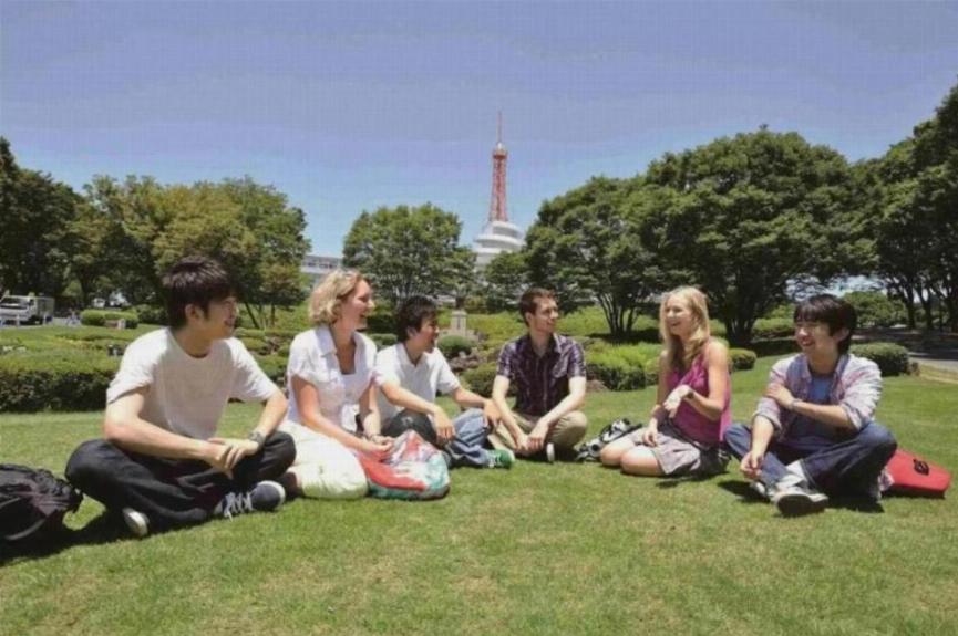 International students in Malaysia (2)